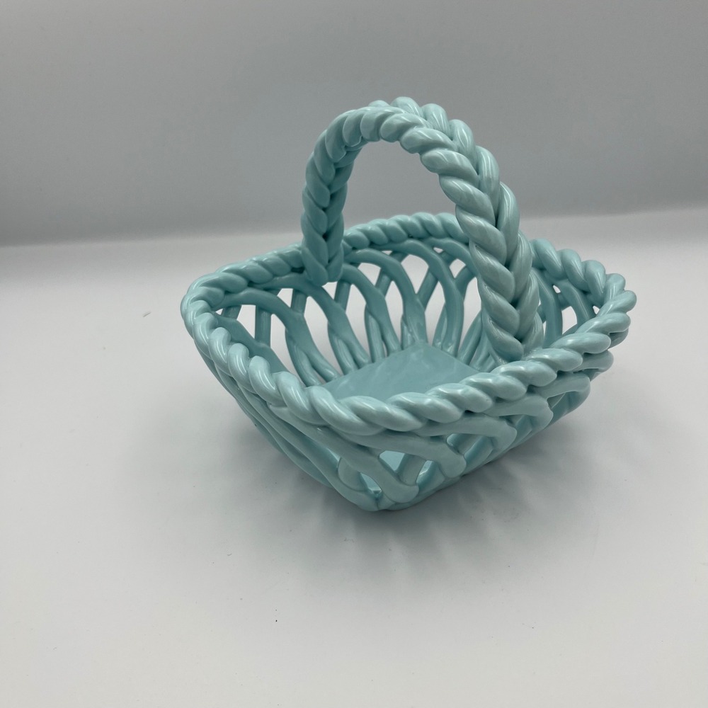 Grace Pantry Blue Ceramic Hand Woven Basket Candy Dish Trinket Bowl‎